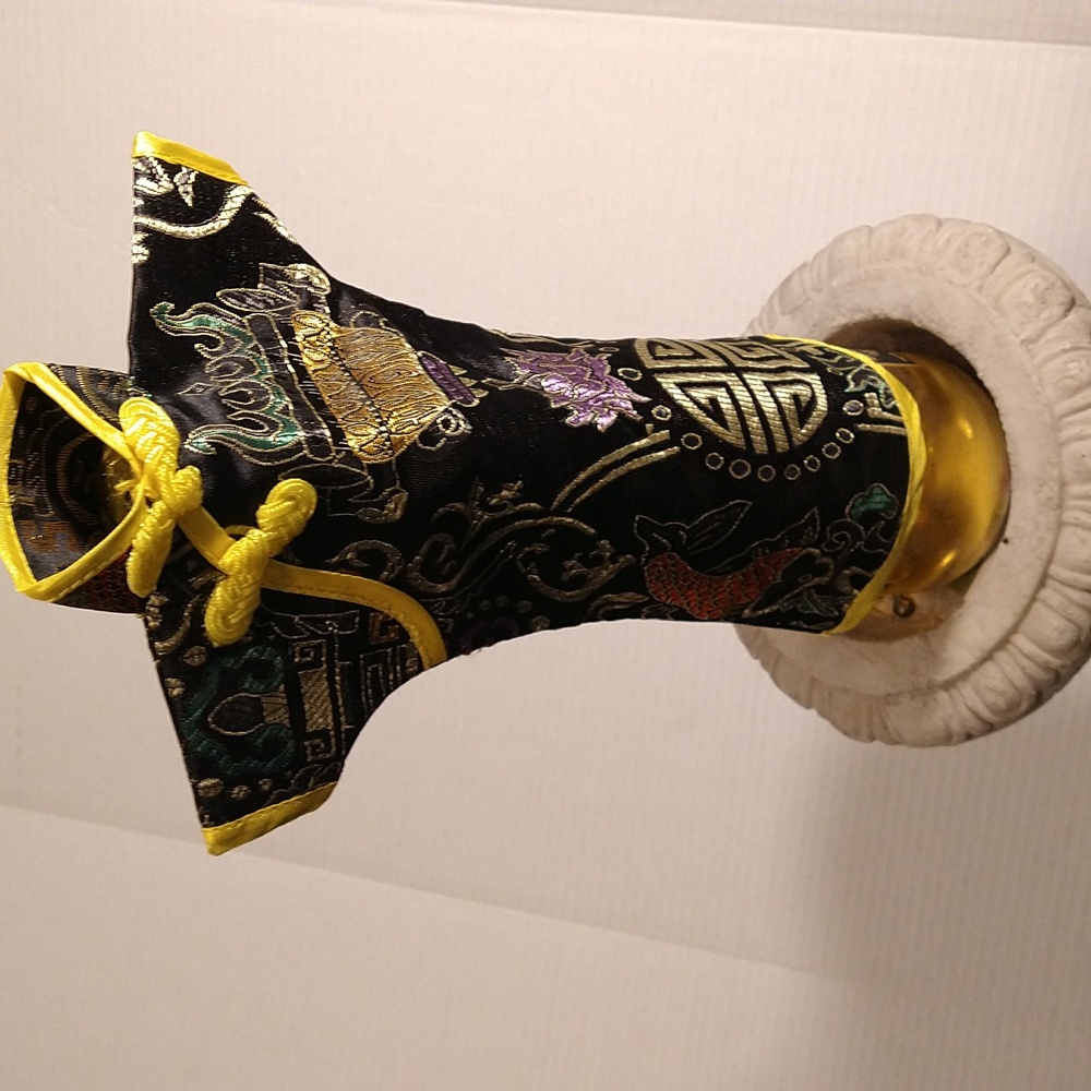 Asian wine bottle cover